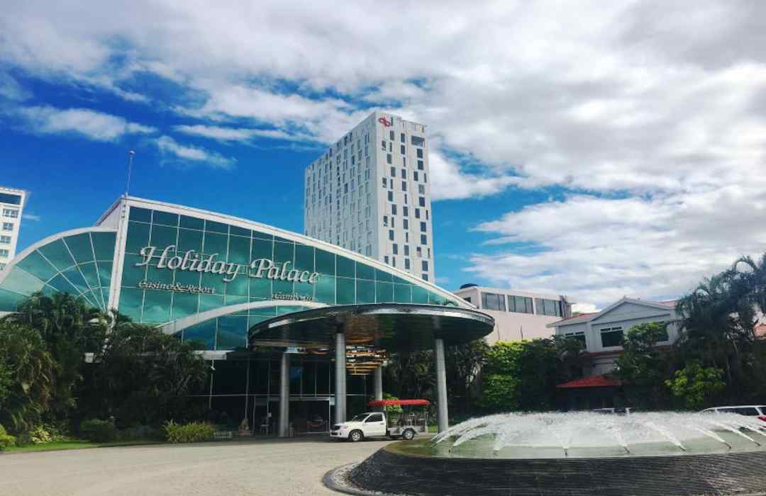 Giới thiệu về Holiday Palace Hotel and Resort