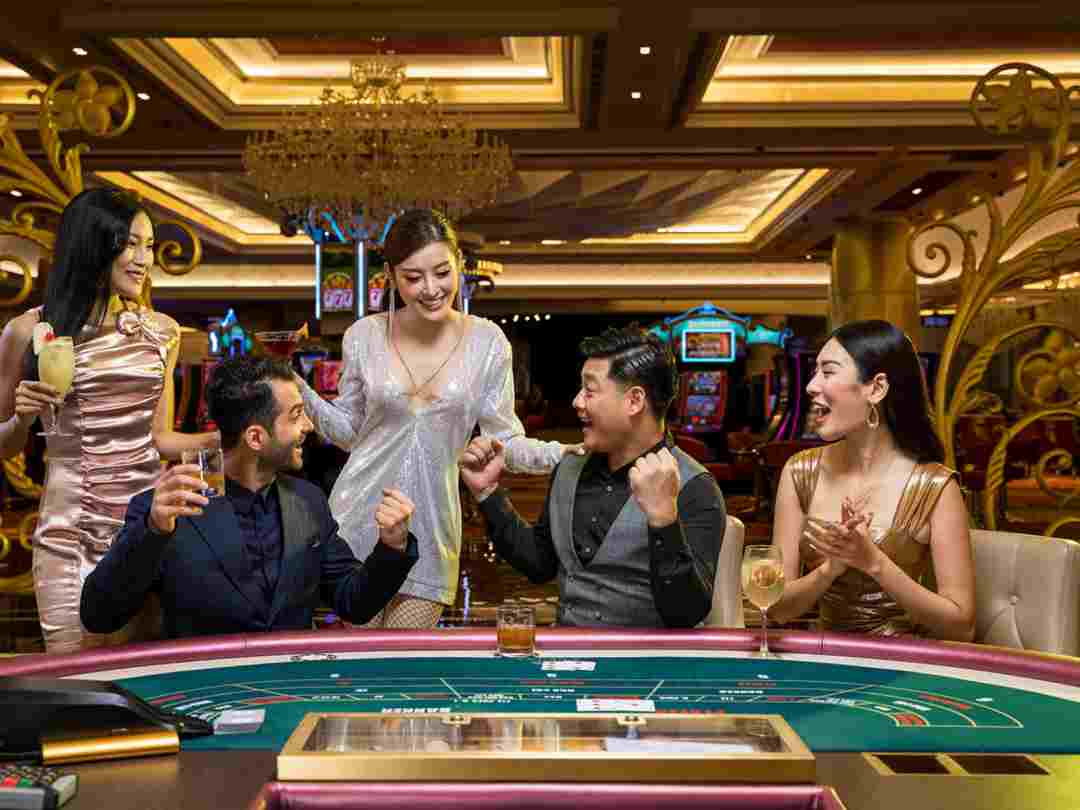 Khách chơi được thử sức rất nhiều trò chơi mới lạ tại Titan King Casino